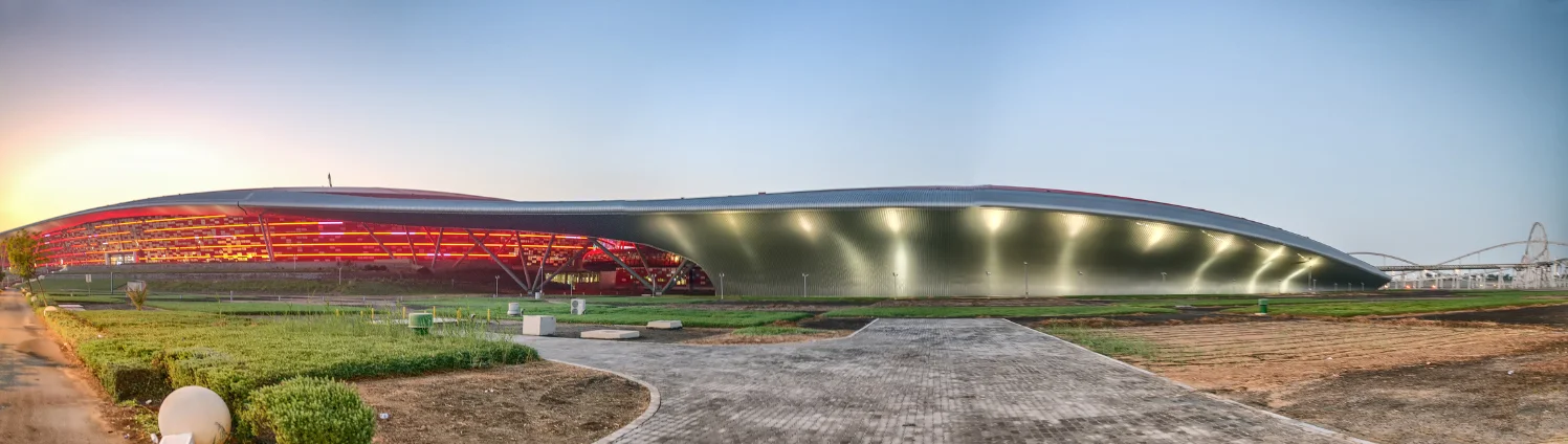 Ferrari-World-Banner