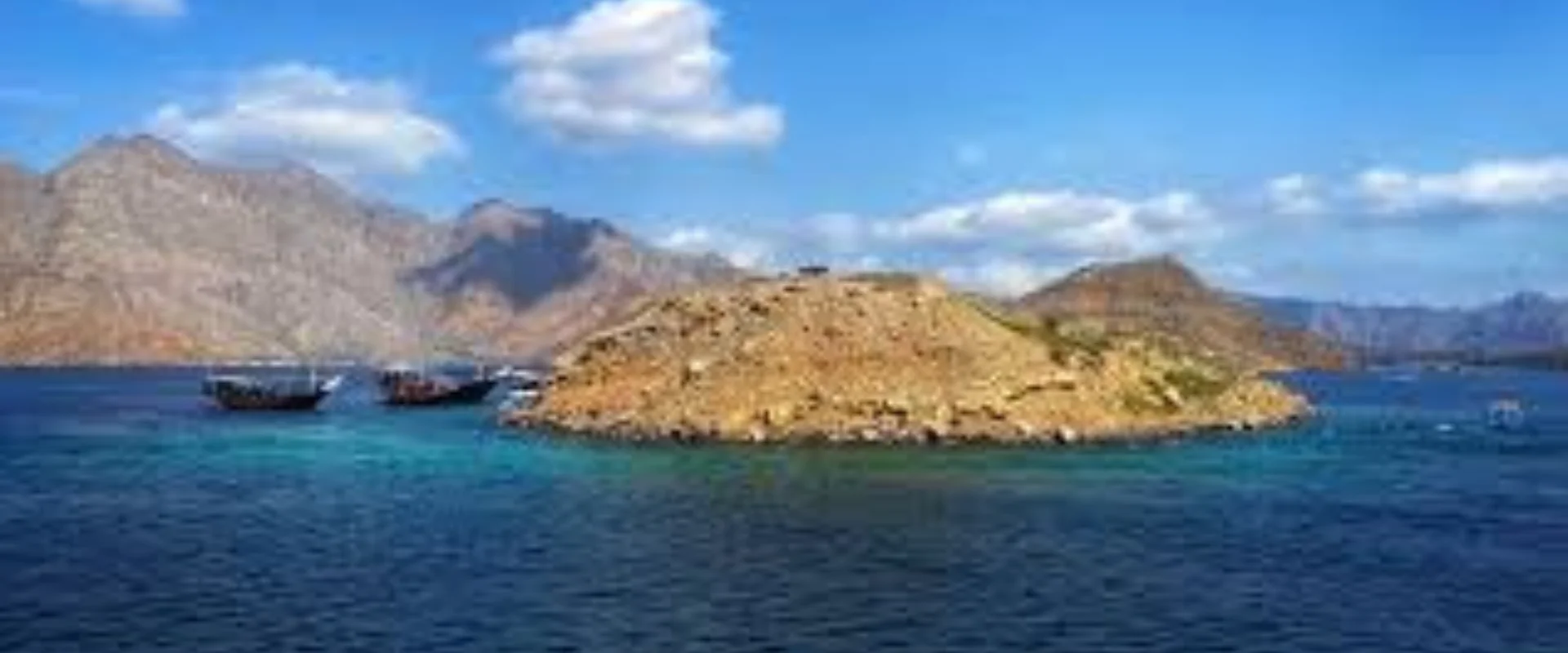 musandam-cruise-banner-03